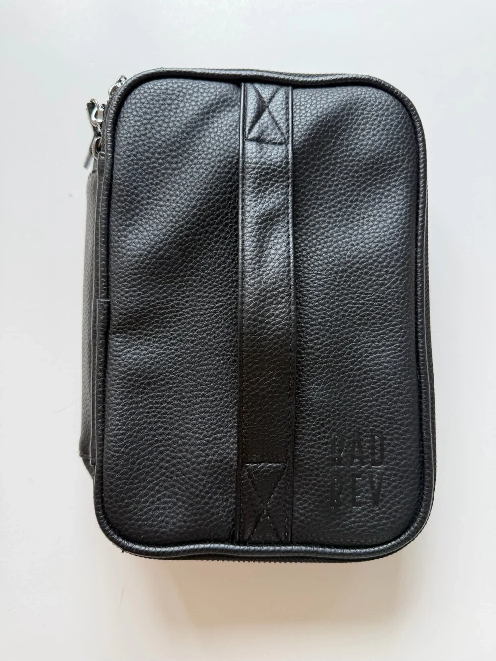 Rad Rev Jetsetter Black Pebbled Leather Makeup Case Travel Organizer